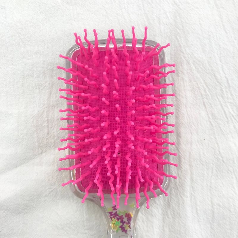 Square transparent glitter powder air cushion massage comb, plastic massage anti-static comb, plastic printed cute airbag comb Application Scenario