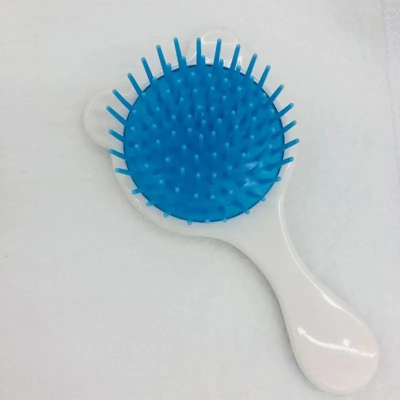 Hairdressing comb, bear ear air cushion massage comb, plastic massage anti-static comb, plastic printed cute airbag comb Application Scenario