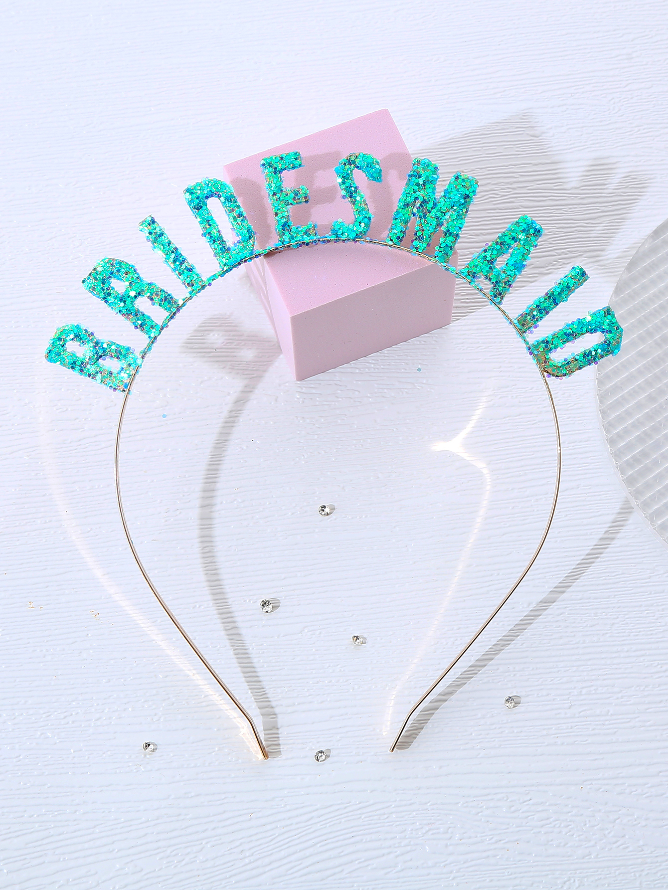 English Letter Gold Onion Powder Bridesmaid Headband Wedding Accessories Party Headwear Wedding Accessories Bride Hair Bridesmaid Headband Application Scenario