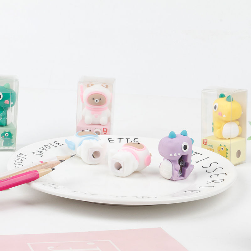 Silicone bear Dinosaur cute shape pencil sharpener Creative stationery Portable sharpener Pencil sharpener Application Scenario