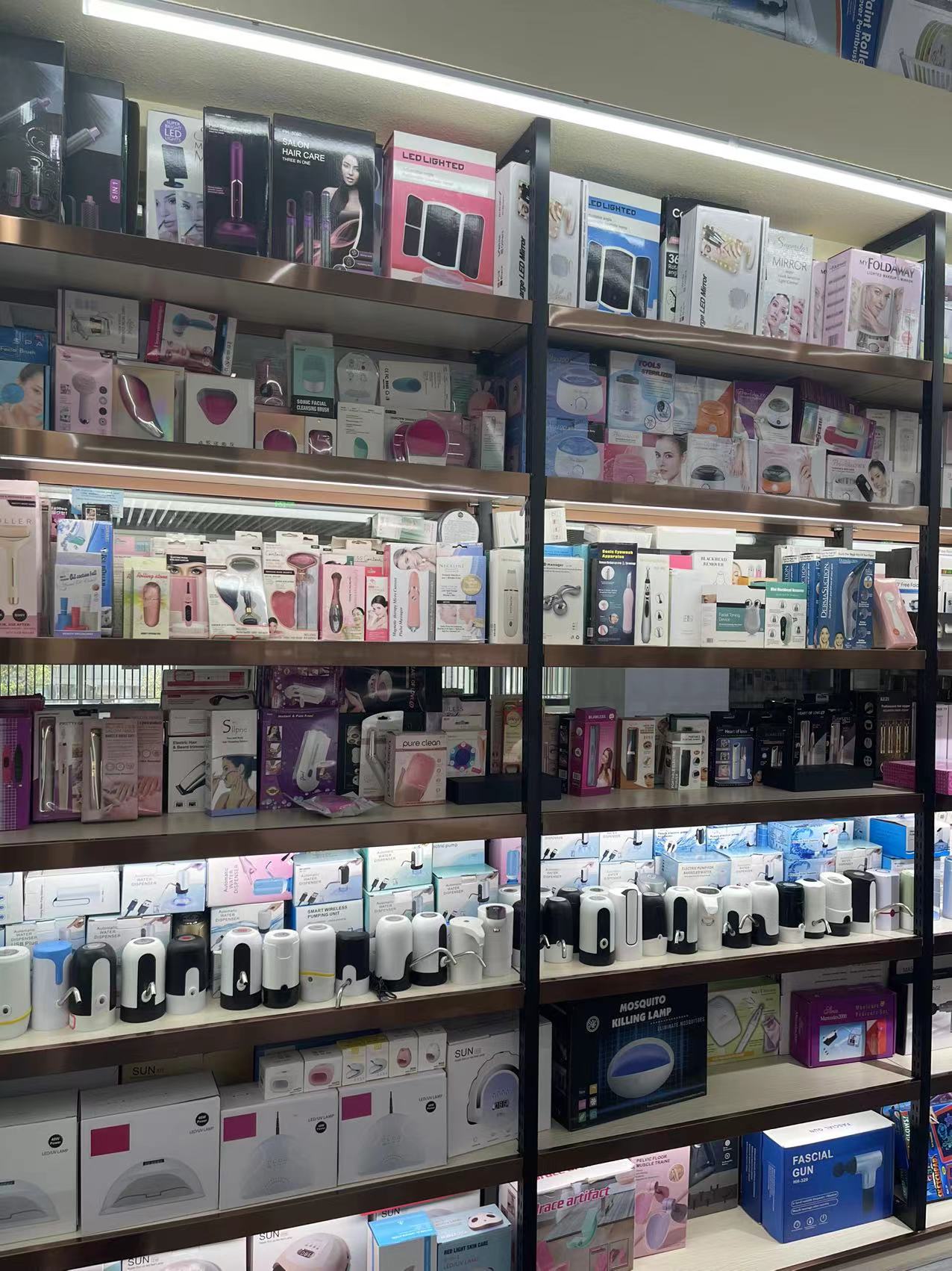 Yiwu Dexiong Daily Necessities