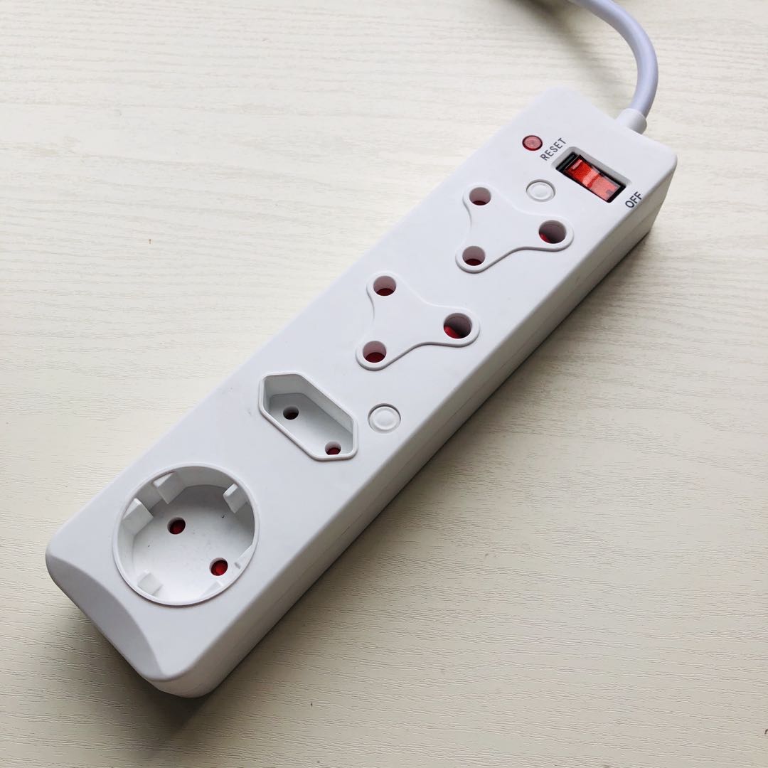4 Ways Sa Multi-Plug Expansion Socket Price Negotiable details Picture