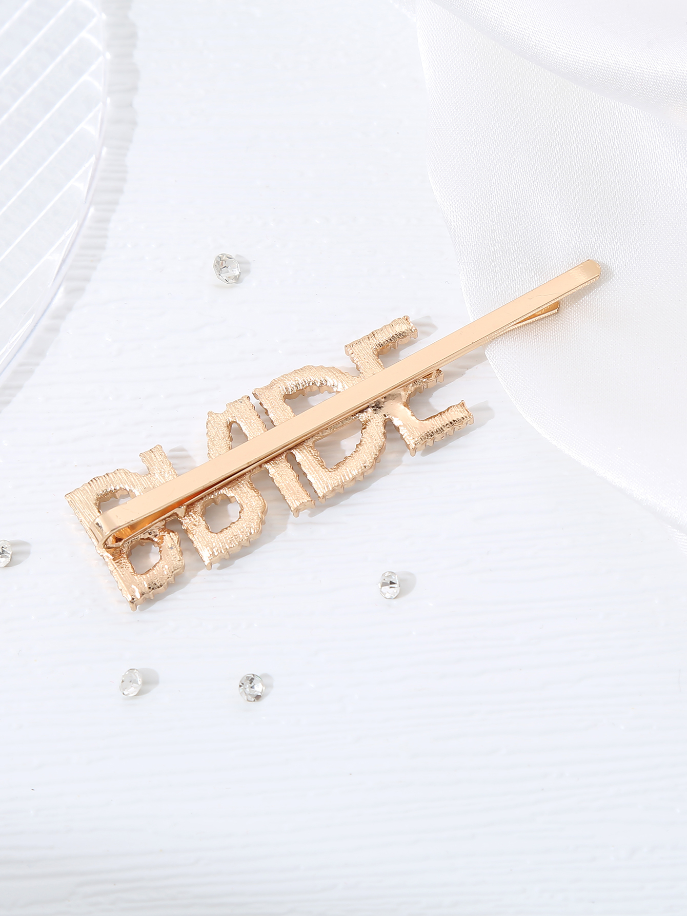 Cross Border Accessories Bride English Letters Bride Monogram Hairpin Bride Headdress Casual Hair Accessories Alloy Rhinestone Hairpin Wedding Accessories Party Accessories Bangs Clip Item Picture