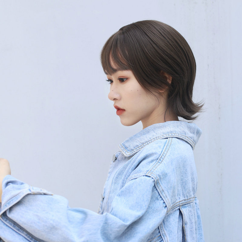 Manufacturers hairpiece female high temperature silk short straight hair natural full head set new fashion Bob handsome wig wholesale full figure