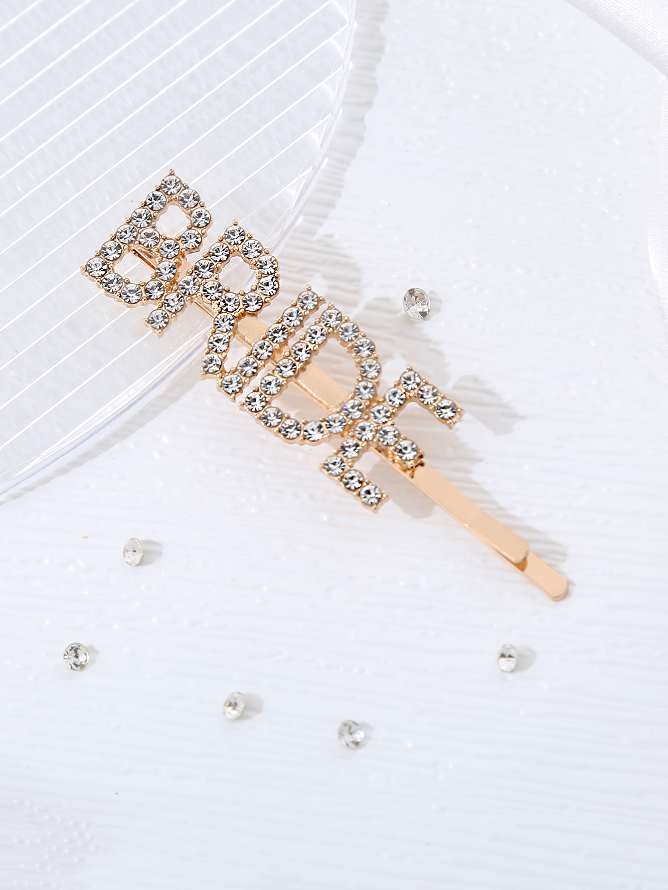 Cross Border Accessories Bride English Letters Bride Monogram Hairpin Bride Headdress Casual Hair Accessories Alloy Rhinestone Hairpin Wedding Accessories Party Accessories Bangs Clip details Picture