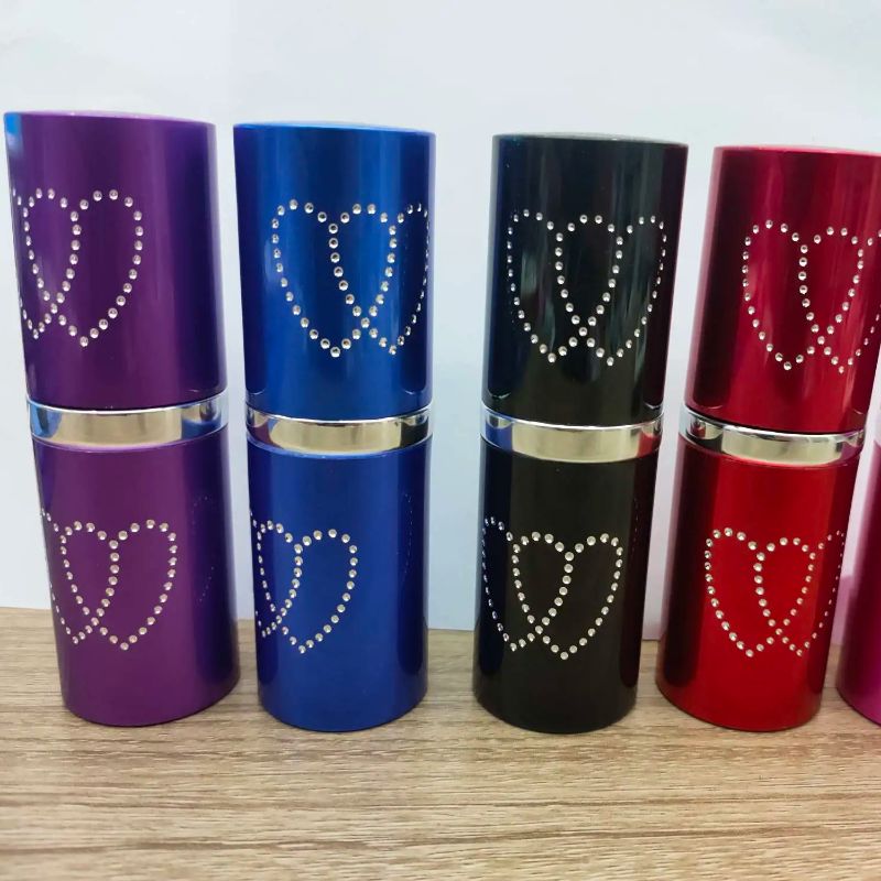 20Ml Double Heart Perfume Bottle Clear Cream Bottle Small Bottle Bayonet Bottle Trial Small Bottle Application Scenario