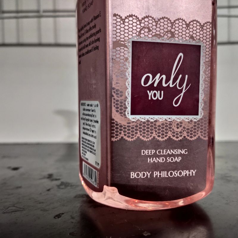 Disinfectant, hand sanitizer, alcohol gel, quick-drying, sterilizing, household details Picture