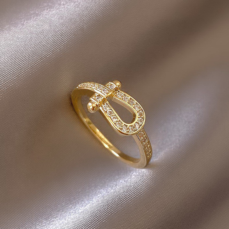 Internet red personality horseshoe button ring simple fashion versatile zircon diamond inlaid copper plated 18K gold light luxury No. 8 finger ring lady thumbnail