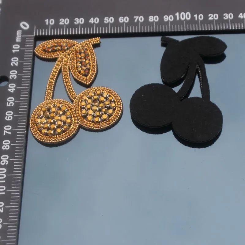 New Rhinestone Claw Drill Fruit Cherry Nail Bead Cloth Patch Brooch Coat T-Shirt Collar Diy Clothing Accessories Diamond Patch details Picture