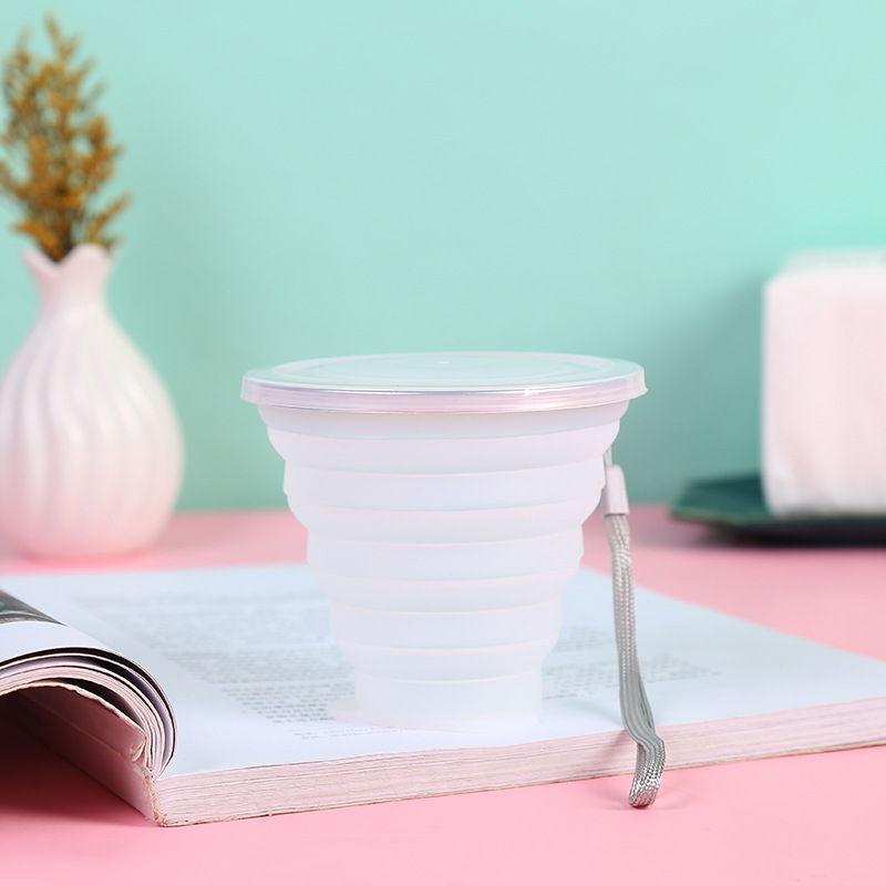Collapsible silicone water bottle