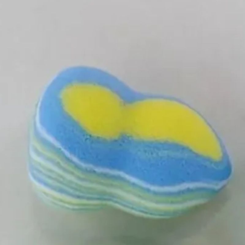粉扑清洁液实物图