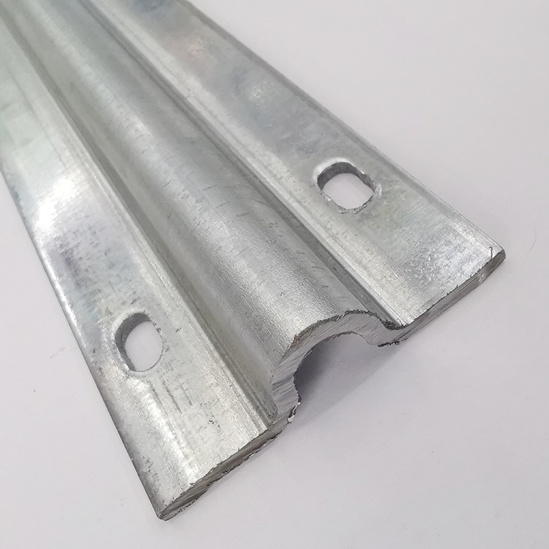 Heavy duty industrial sliding door floor rail floor wheel pulley super heavy duty galvanized rust proof floor rail Application Scenario