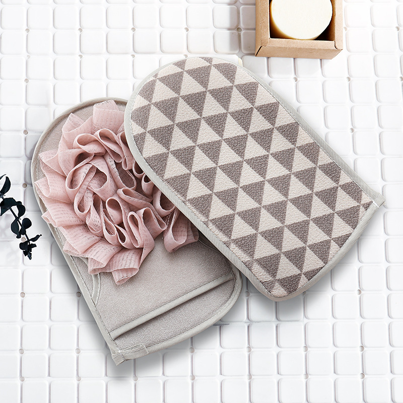 Bath gloves