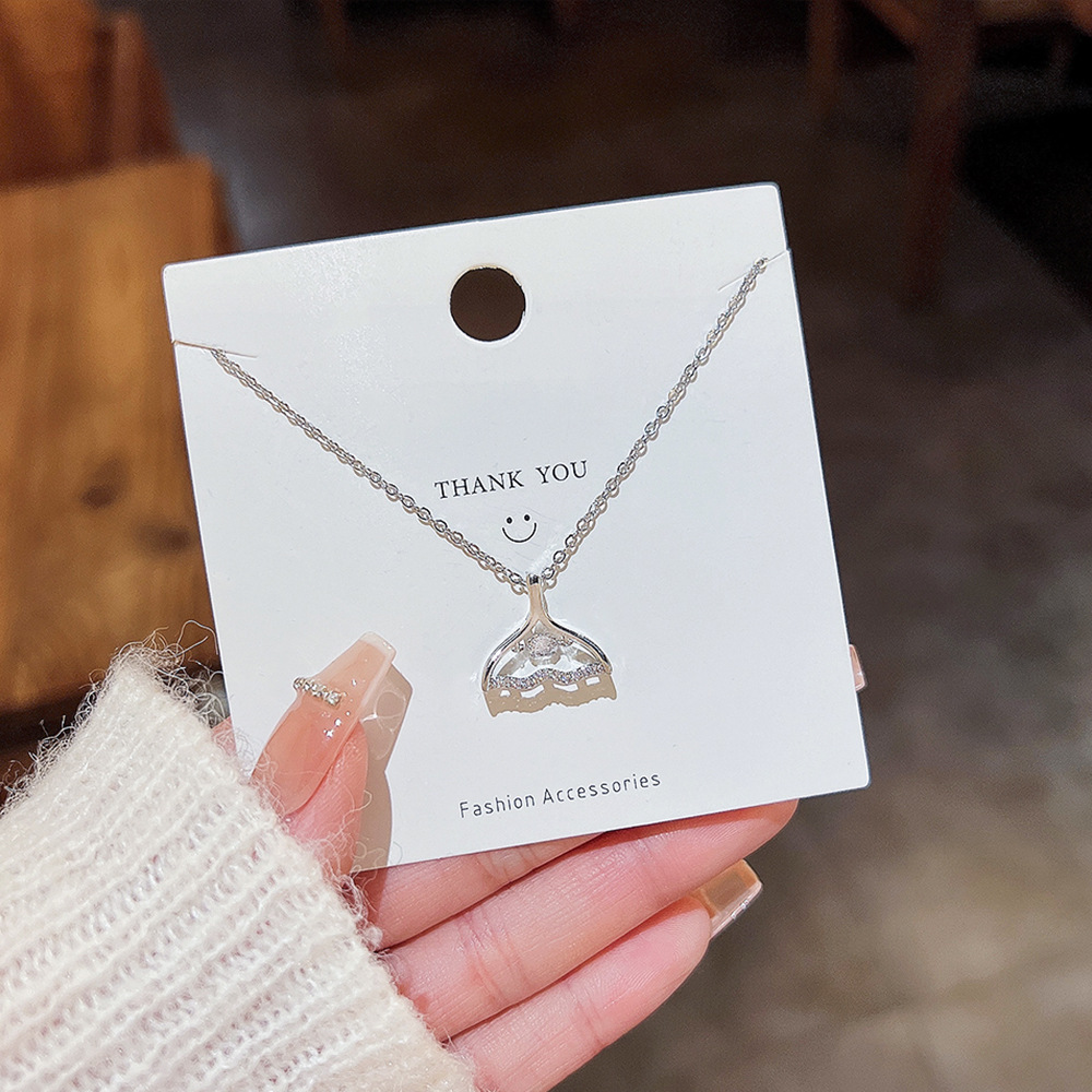 Europe and the United States art fashion beauty fish tail necklace ladies versatile temperament pendant niche design sense collarbone chain wholesale thumbnail