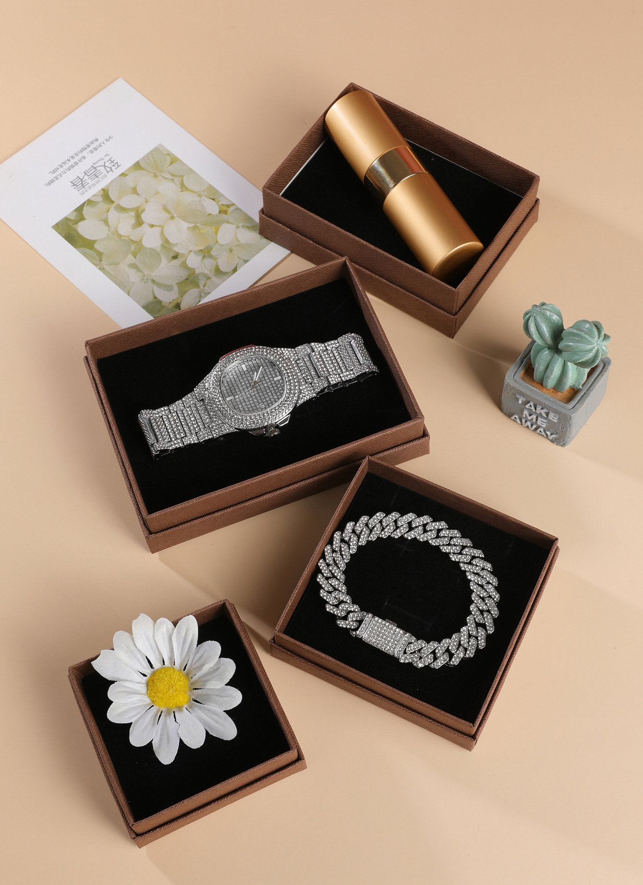 Retro brown ring box, bracelet and jewelry box pic 3