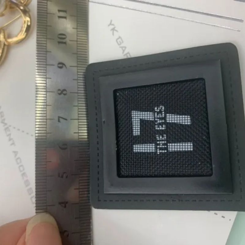 New Leather Label Manufacturers Customized Shoes And Hats Pvc Soft Rubber Label Drop Plastic Trademark Rubber Label Clothing Rubber Label Specification drawing