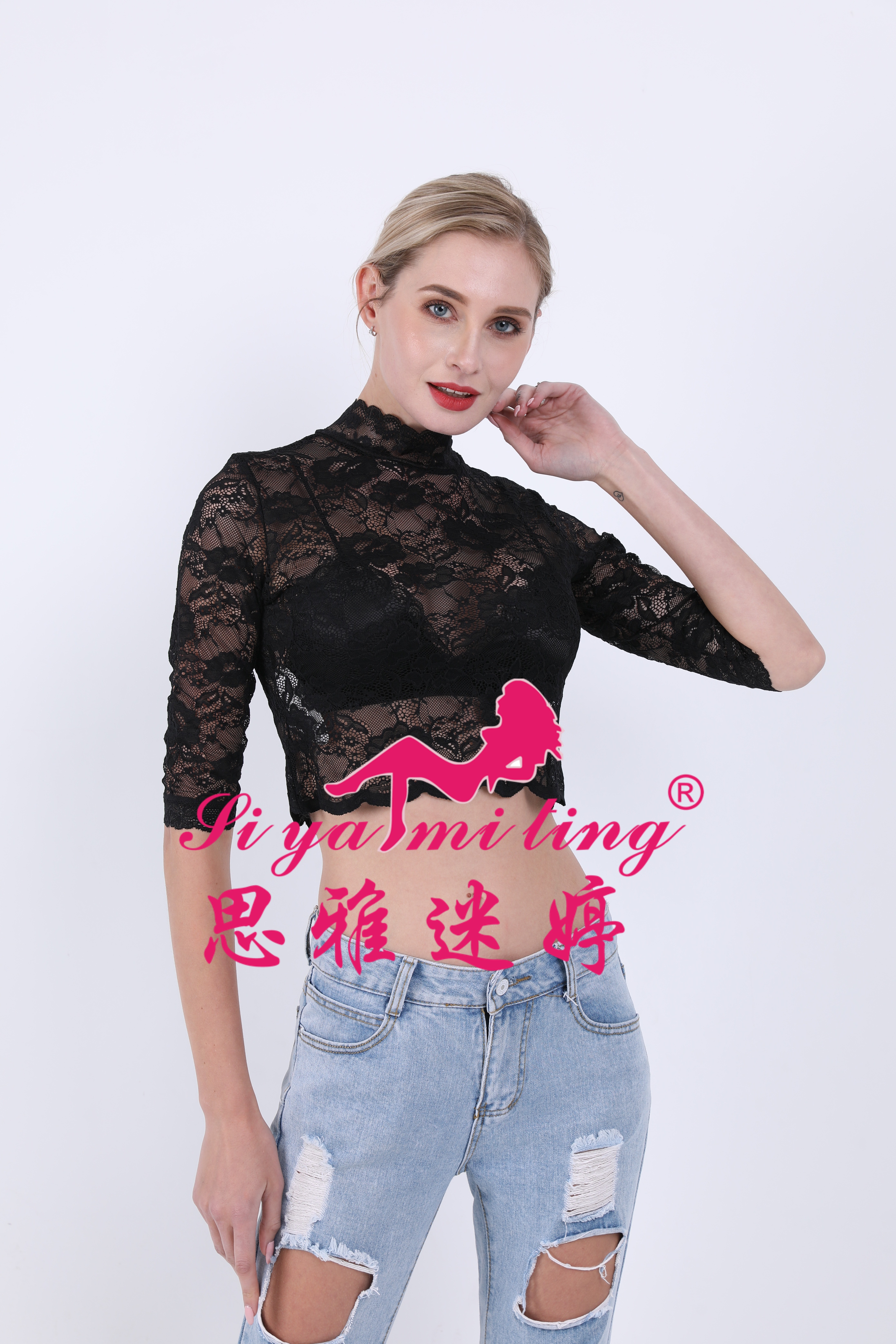 A new stylish mid-high neck lace base layer for women in autumn and winter, paired with a five-quarter sleeve T-shirt and a short transparent cutout top Specification drawing