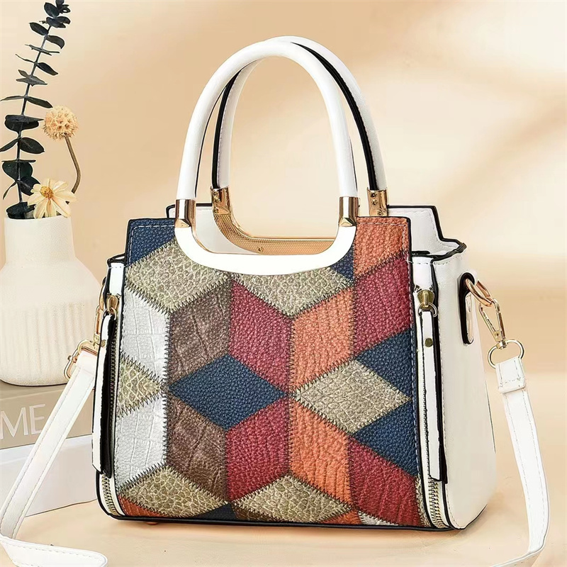 2022 autumn winter new handbag trend women's bag manufacturers wholesale a single shoulder bag 16089 Item Picture