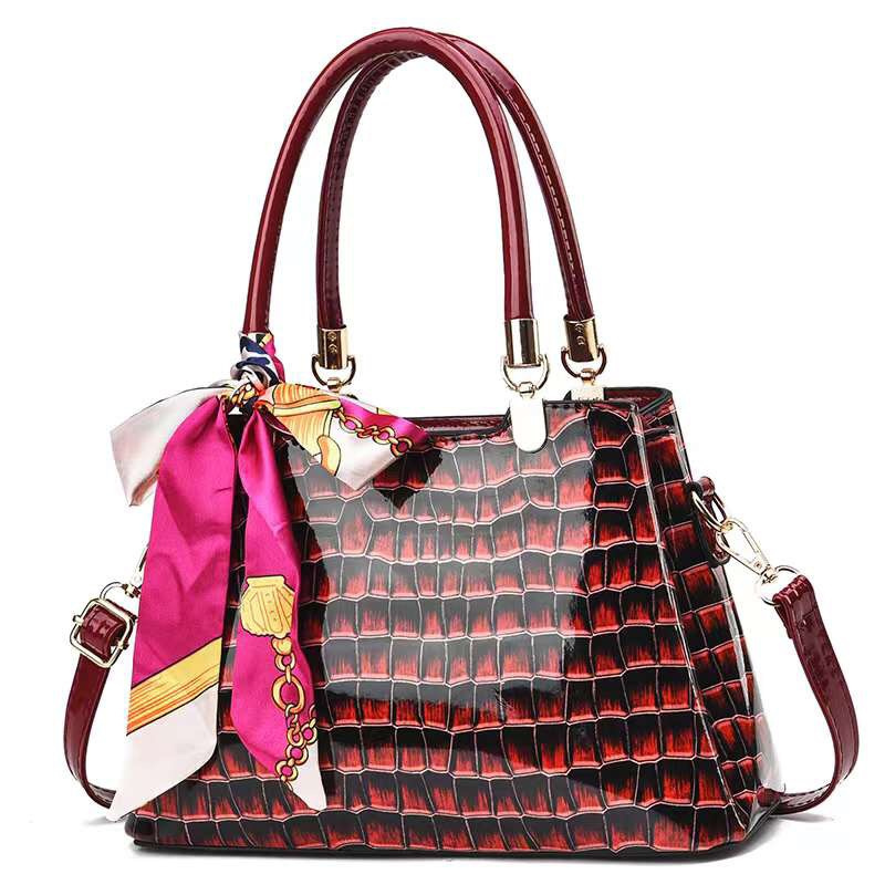 2022 autumn winter new handbag trend women's bag manufacturers wholesale a single shoulder bag 16098 details Picture