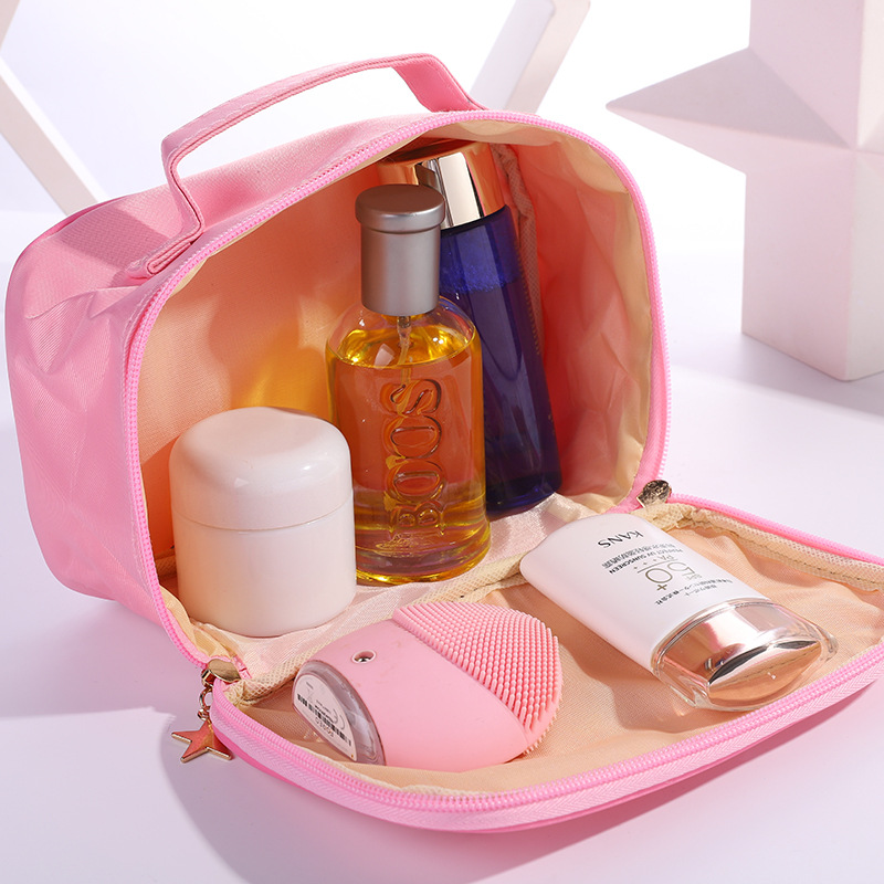 New Ins Korean Version Hand Flannel Makeup Bag Large Capacity Square Bag Lovely Travel Storage Bag Item Picture