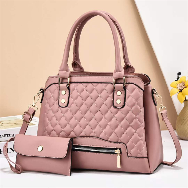 2022 autumn winter new handbag trend women's bag manufacturers wholesale a single shoulder bag 16101 full figure