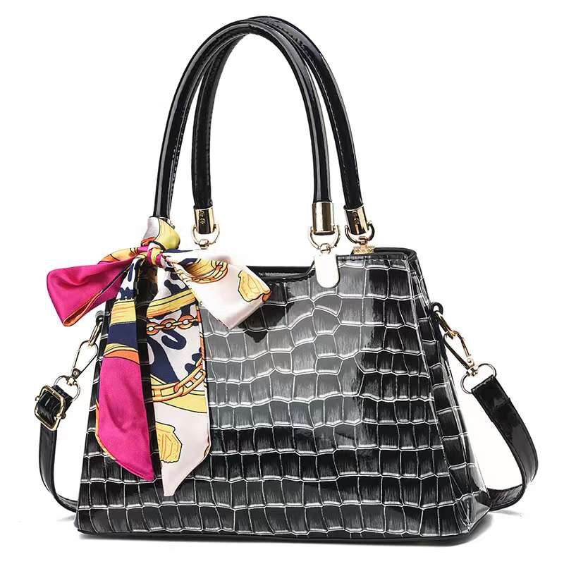 2022 autumn winter new handbag trend women's bag manufacturers wholesale a single shoulder bag 16098 full figure