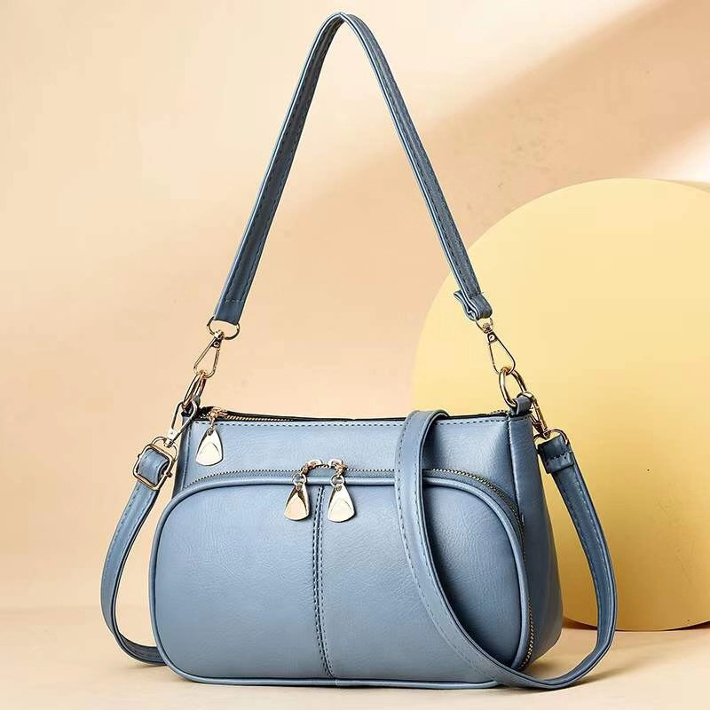 2022 autumn winter new handbag trend women's bag manufacturers wholesale a single shoulder bag 16095 Application Scenario