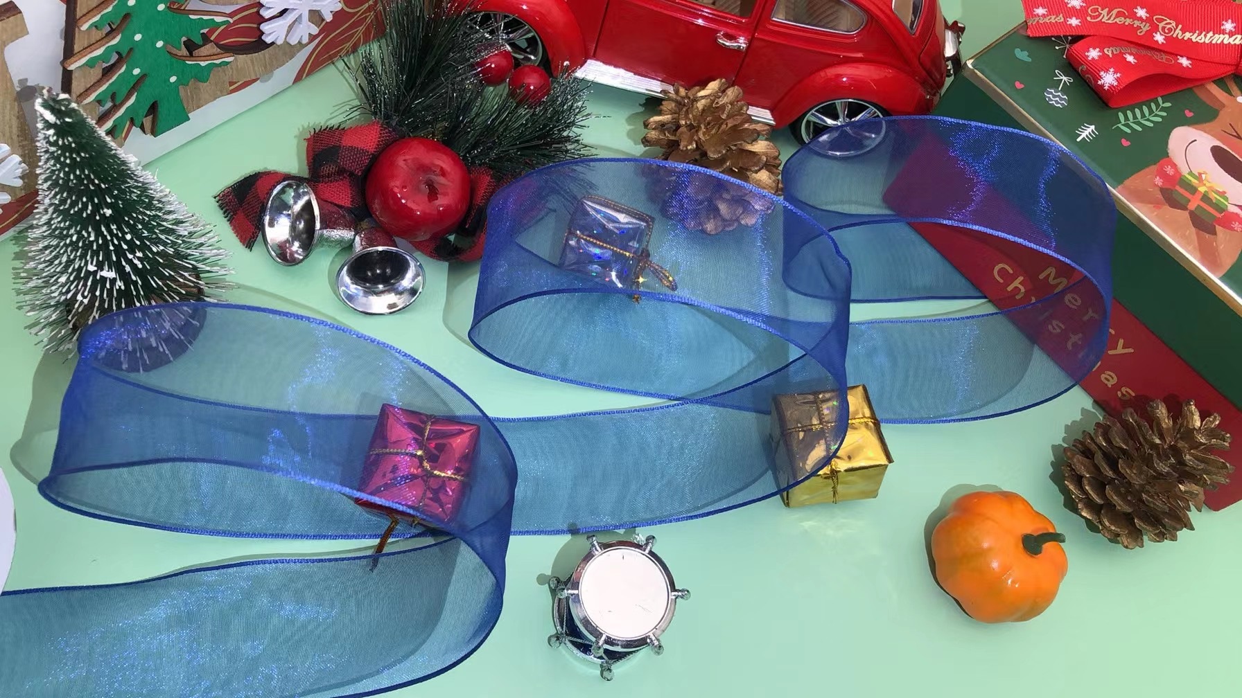 Item No. : 2151 Christmas Gift Packaging Decoration DIY Sapphire Blue Mesh Double-sided Iron Wire Webbing 3.8cm Specification image