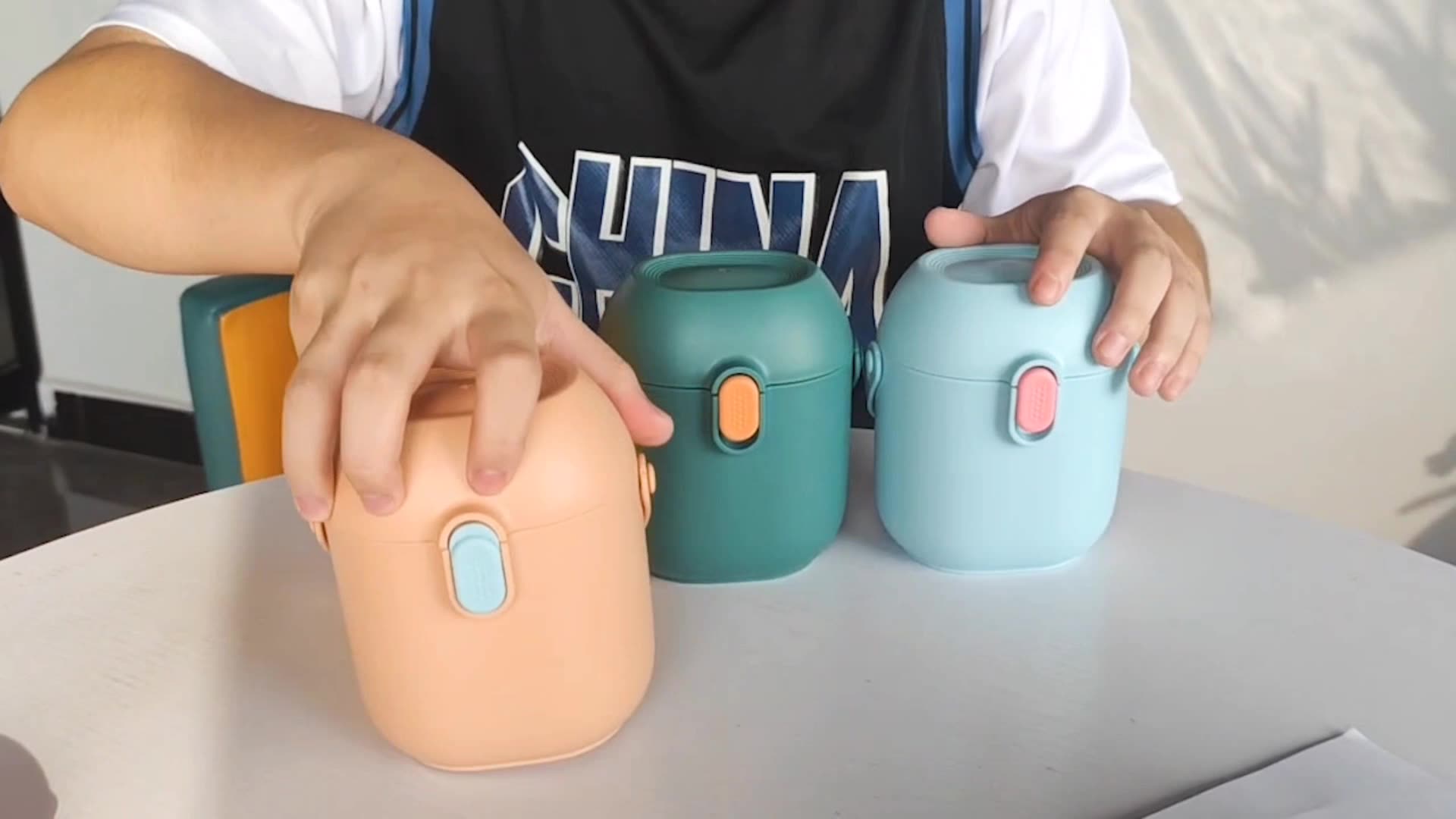 Infant formula storage tank