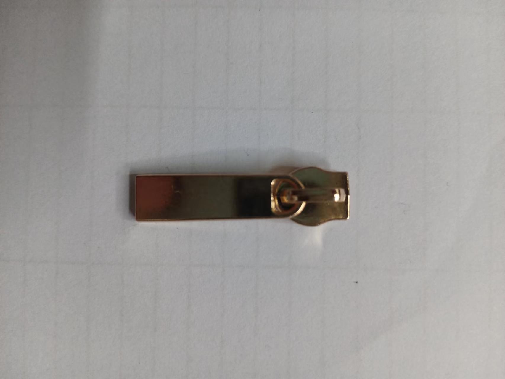 Zipper 6 factory wholesale luggage and tent zipper pulls, metal color zinc alloy, can be selected as large-bottom long plate zipper pulls