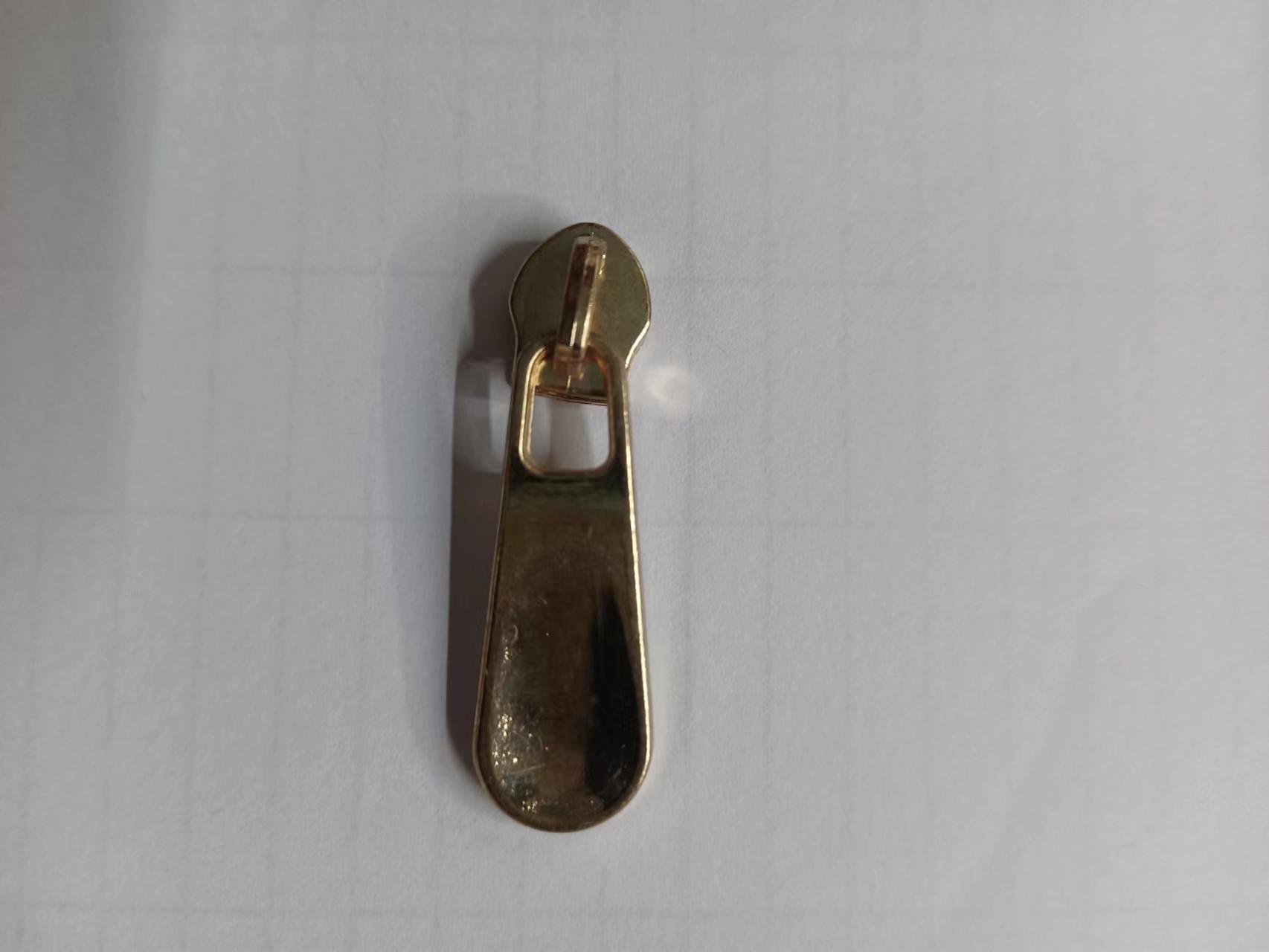Zipper 16 factory wholesale luggage and tent zipper pulls, metal color zinc alloy, can be selected as large-bottom long plate zipper pulls details Picture