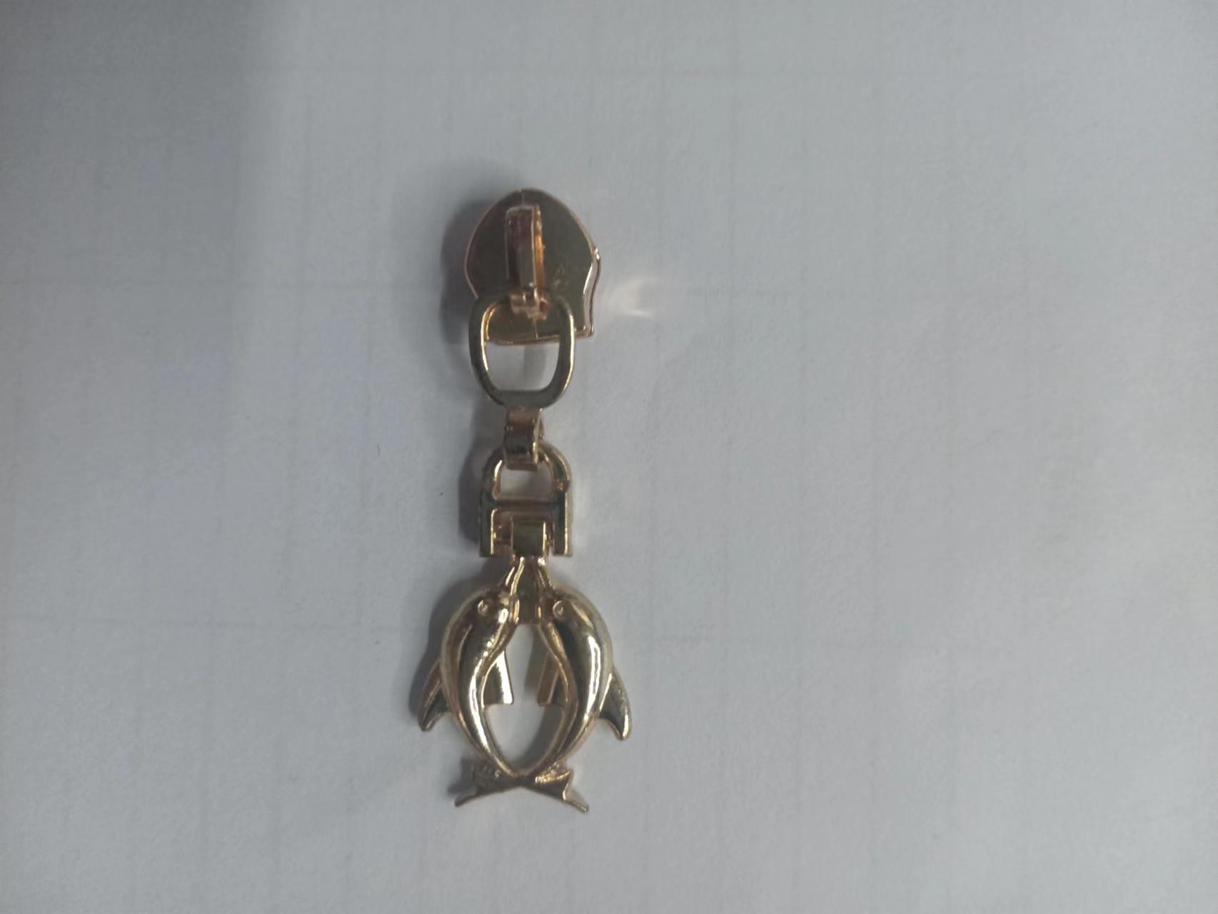 Zipper 22 factory wholesale luggage and tent zipper pulls, metal color zinc alloy, can be selected as large-bottom long plate zipper pulls