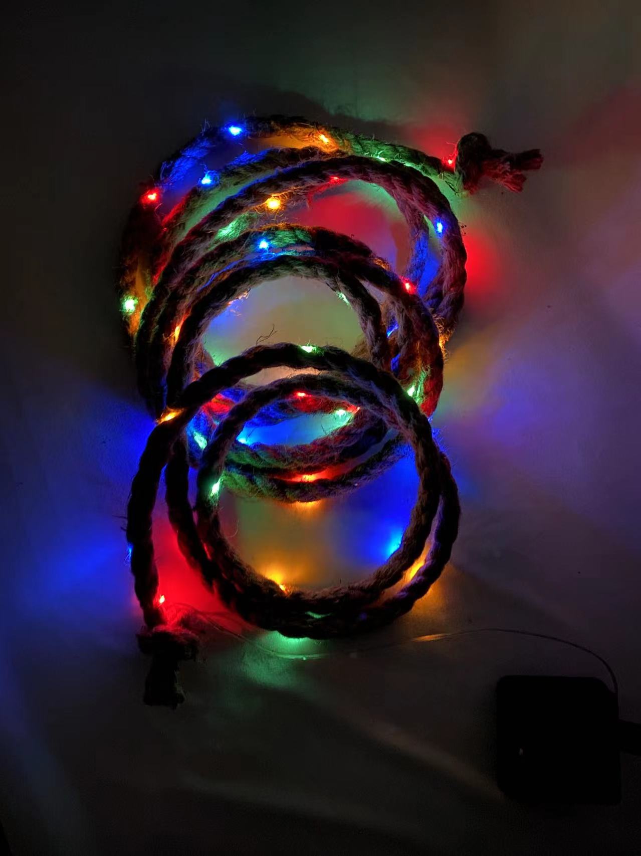 In-stock solar hemp rope light strings, guardrail lights, long fence lights, courtyard and garden bench decorative solar light strings Application Scenario
