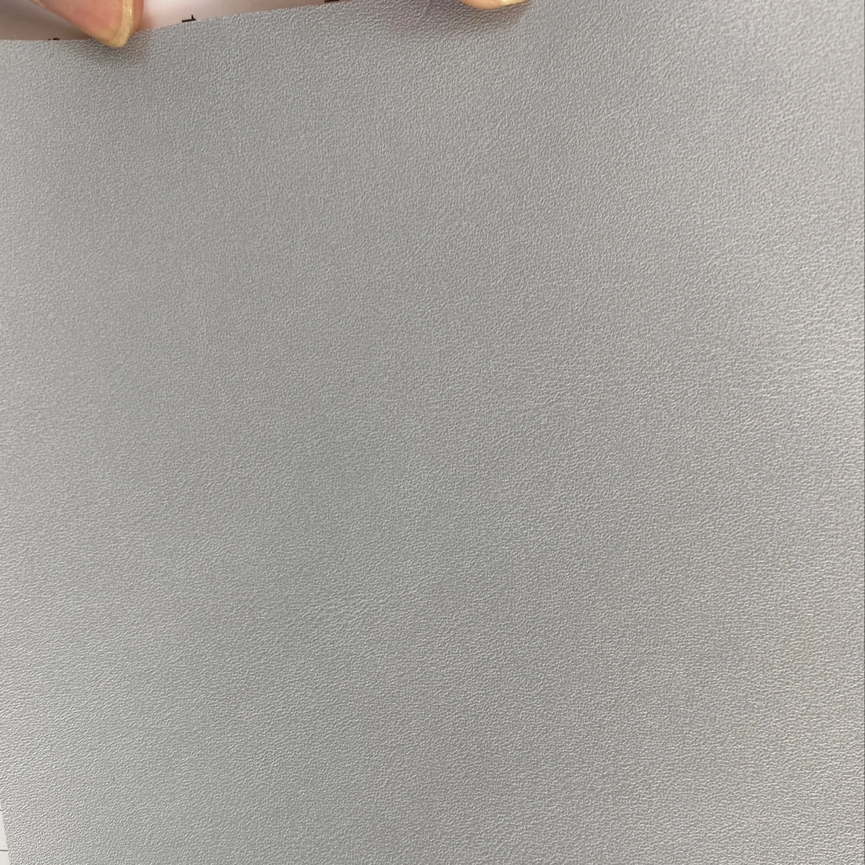 TPU laser UV printing is available in large quantities for high, medium and low-end luggage, sofa and shoe materials Application Scenario