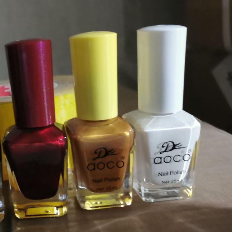 指甲油、护甲油实物图