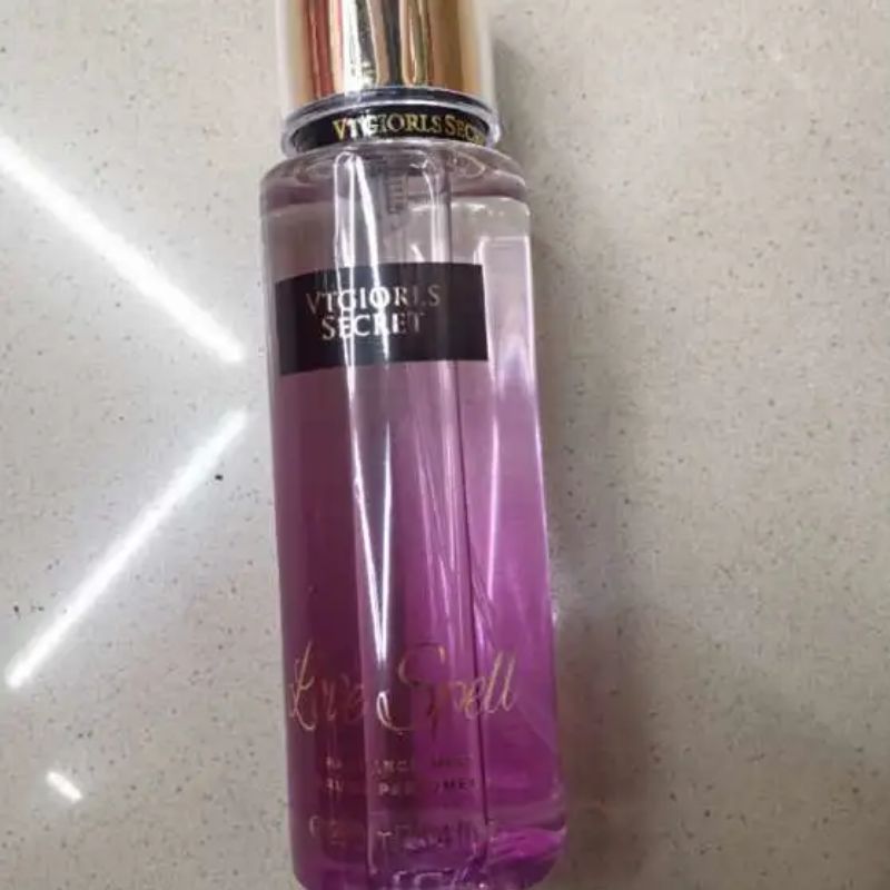 香水产品图