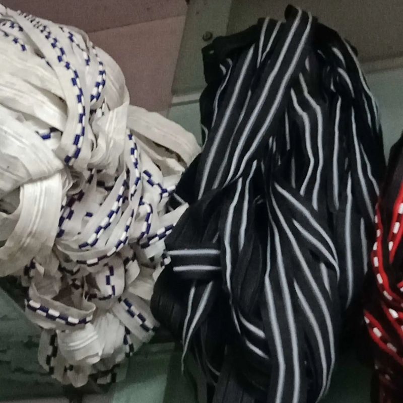 Wholesale of nylon size zippers, black and white double-pin open tail zippers for bags, tents, clothing accessories, and zippers in stock details Picture