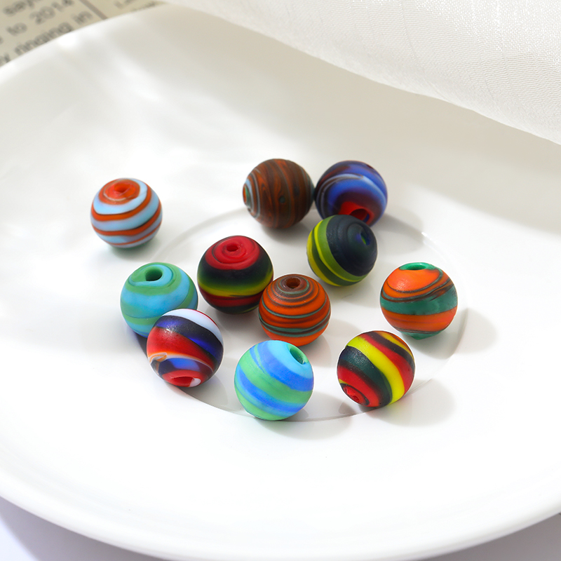 Amazon Cross-Border's New Frosted Mixed Silk Old Glass Series Of Glass Beads Application Scenario