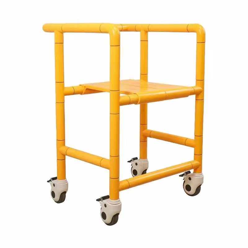 Portable chair with wheels