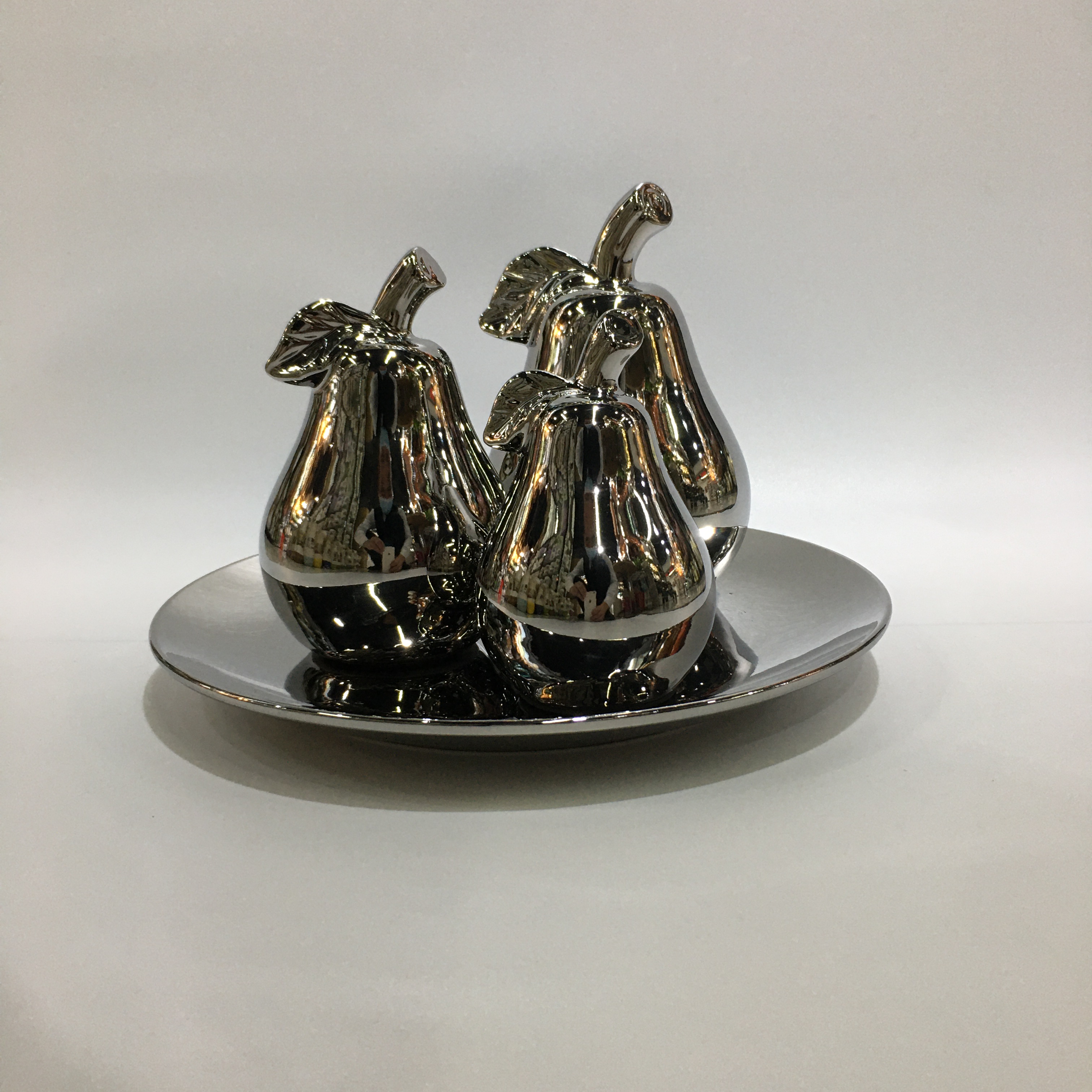 2025chinagoods Ceramic handicrafts Hotel Home four-piece set Pure silver decorative items Modern and simple Office creative decorative items display TV cabinet full figure