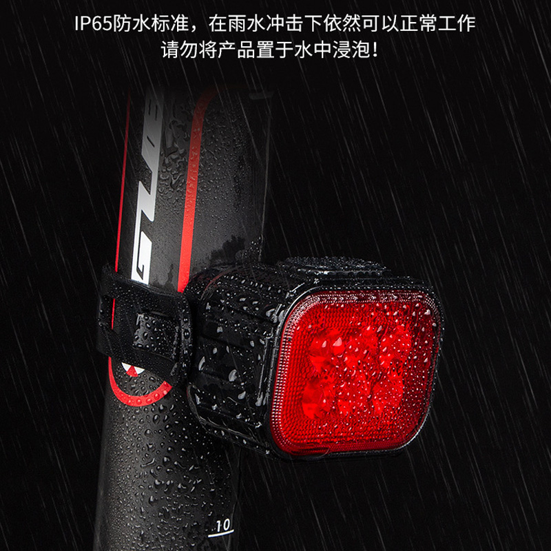 220908 kit de luz USB recargable Q6 faros de bicicleta kit de luz trasera faros de bicicleta de montaña advertencia de seguridad luz trasera luz combinada delantera y trasera Application Scenario