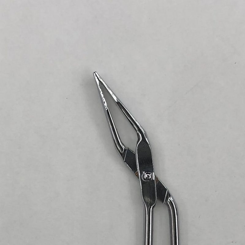Stainless steel eyebrow tweezers Plucking tweezers Eyebrow tweezers Shaving tweezers Beard tweezers Thread tweezers pulling out white hair tweezers Eyelash tweezers Specification drawing