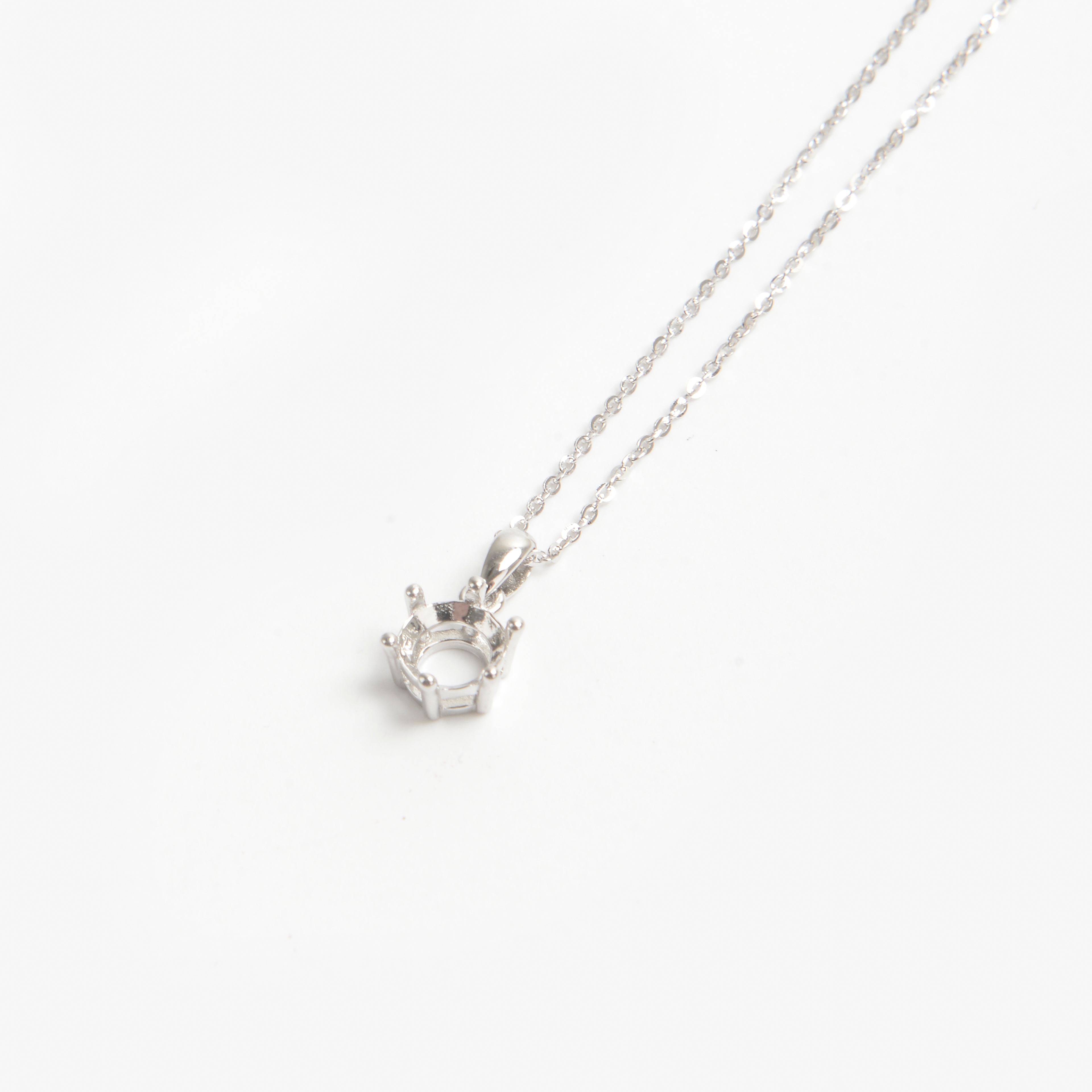 925 silver circular pendant necklace