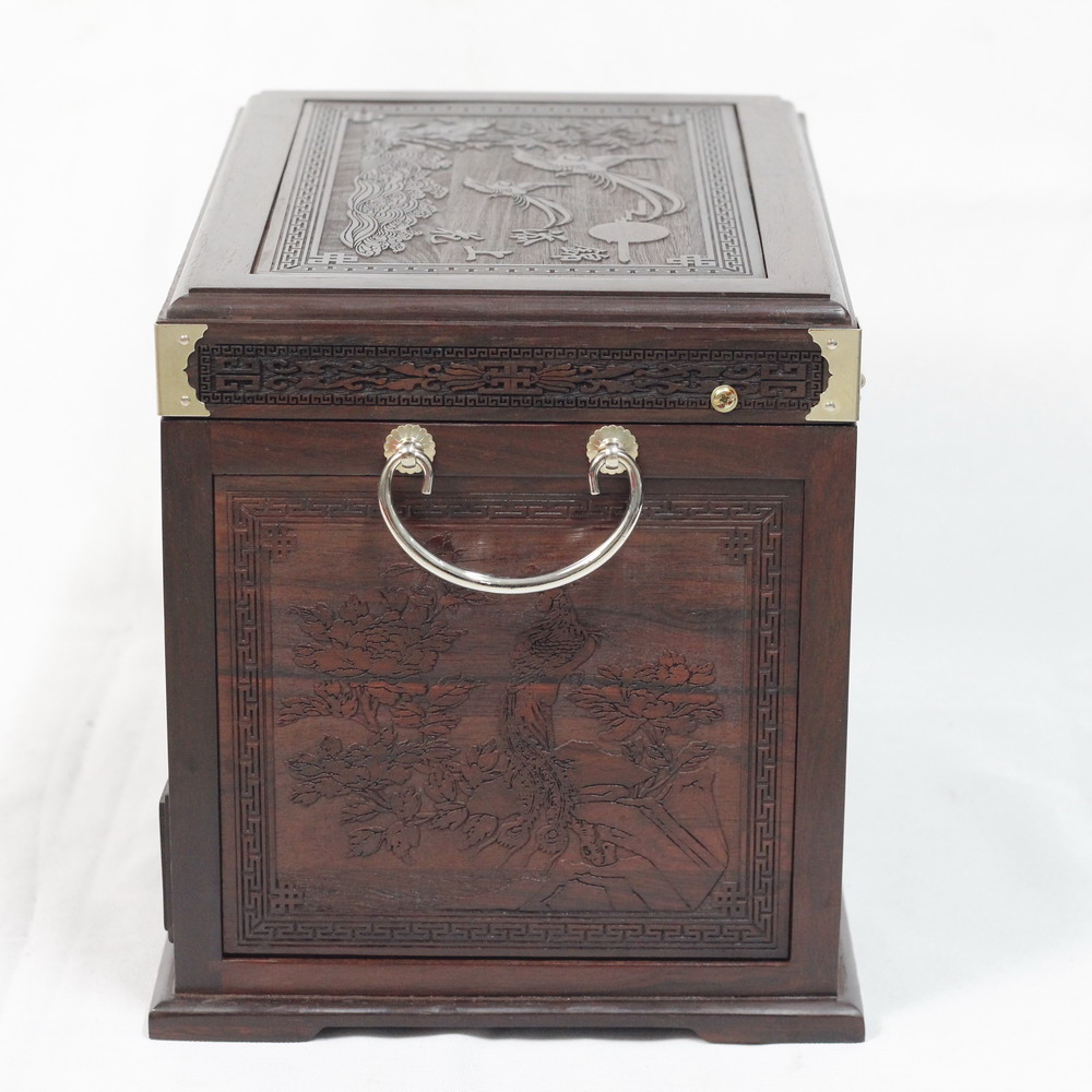 红酸枝巴里黄檀红木首饰盒30*21*23复古结婚陪嫁嫁妆珠宝梳妆盒子详情4