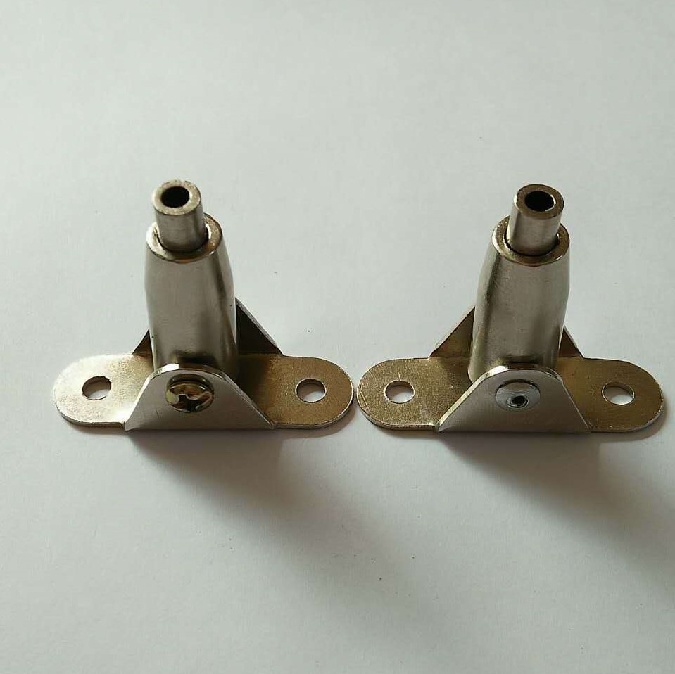 Manufacturers supply wire hanging hanging code hanging pieces in the code bow code wire rope hook disk code lighting accessories Application Scenario
