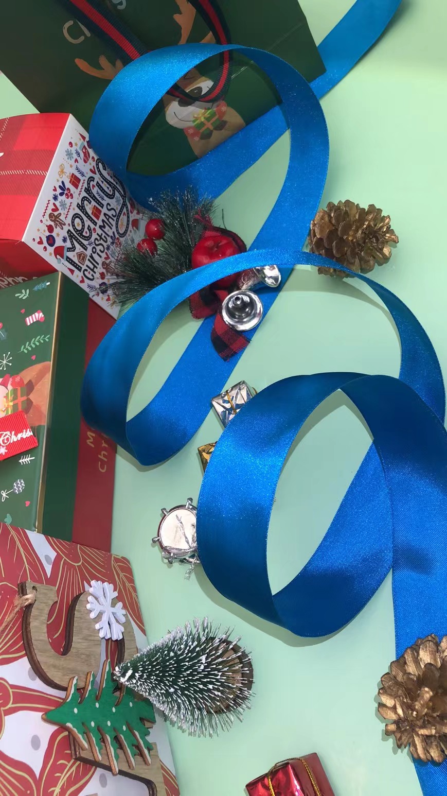 Item No. : 2183 Christmas Gift Packaging Decoration DIY Earthy Blue double-sided Wire Webbing 3.8cm Specification image