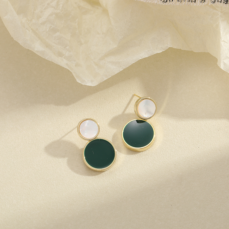 Korean Fashion Simple With Emerald Temperament White Contrast Earrings Butterfly Butterfly -011