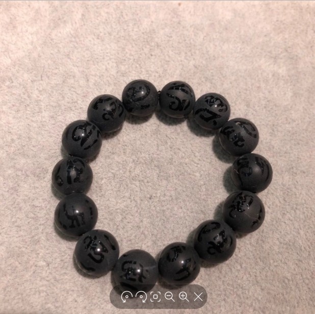 天然黑玛瑙手链女六字真言箴言磨砂单圈手串男水晶佛珠个性手饰品详情1