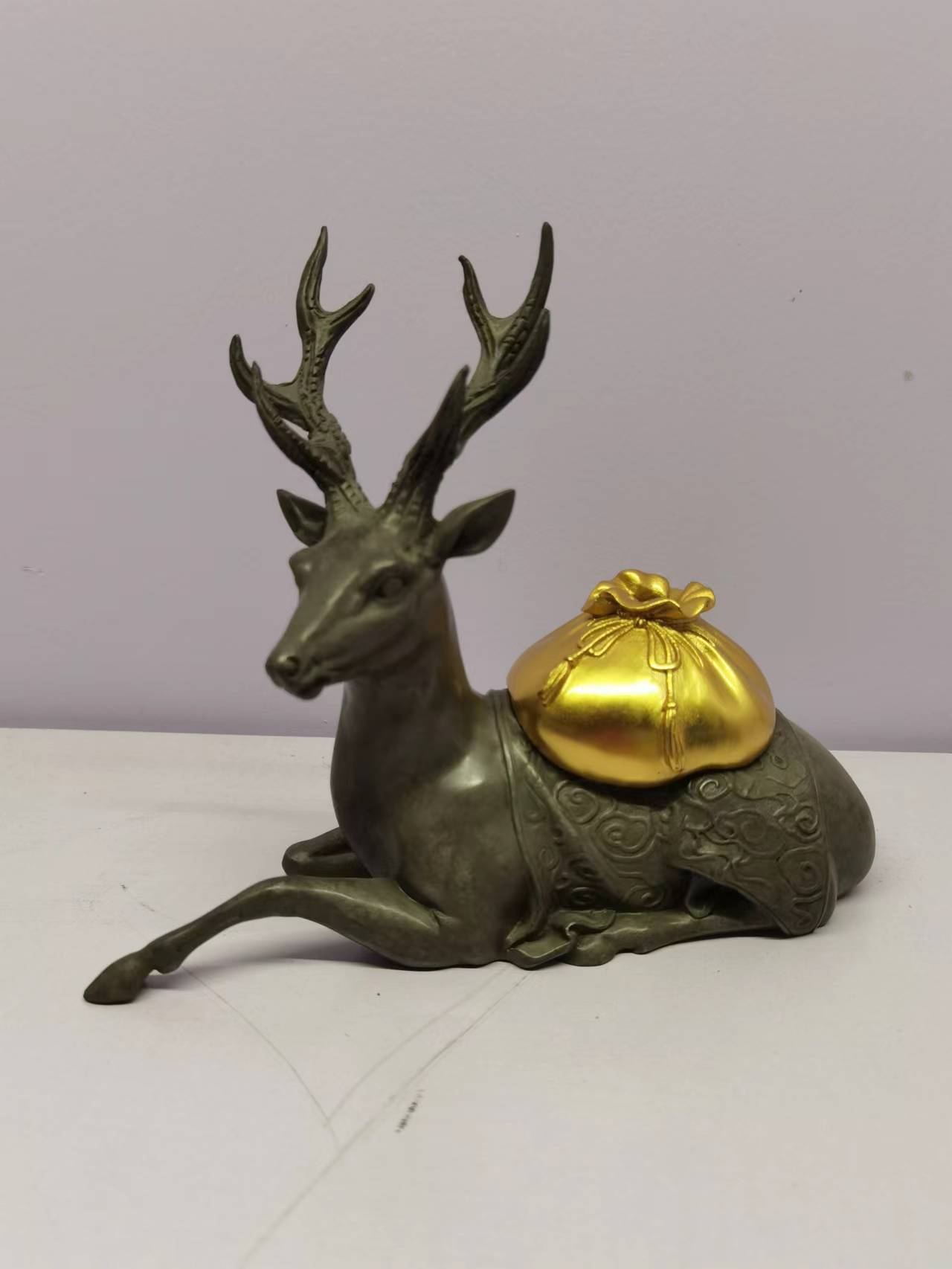 Bronze Carving Incense Burner Popular Decoration Office Home Living Room Indoor Copper Decoration Soft Decoration Arts And Crafts Gifts To Give Gifts Application Scenario