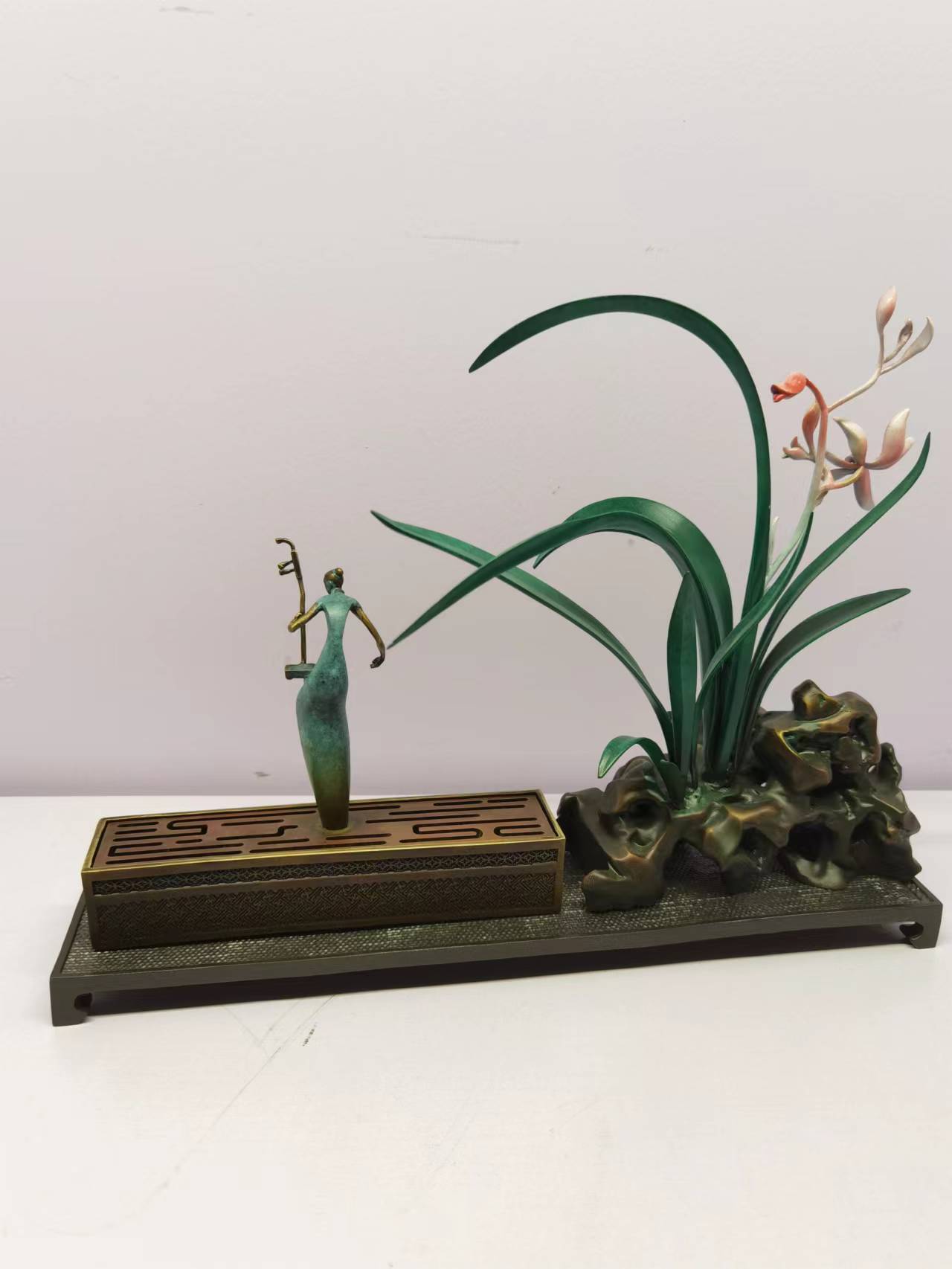 Bronze Carving Vase Flower Placement Popular Decoration Office Home Living Room Indoor Copper Decoration Soft Decoration Arts And Crafts Gifts To Give Gifts Application Scenario